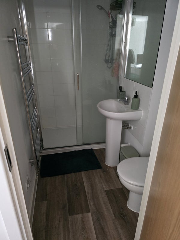 Room Furlong Close in Mid Suffolk