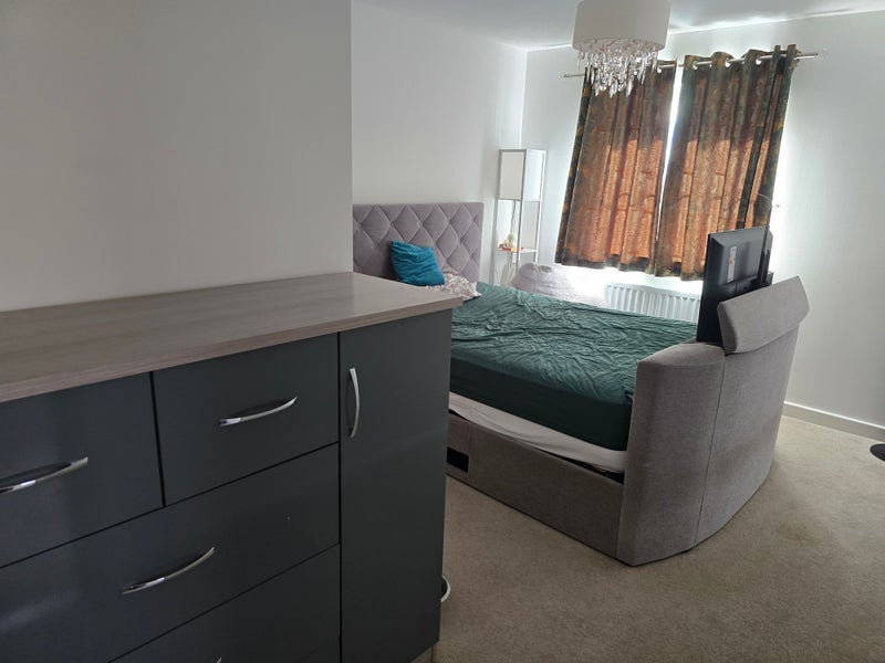 Room Furlong Close in Mid Suffolk