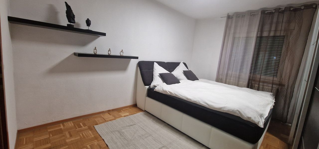 Wohnung Deckerstraße in Stuttgart