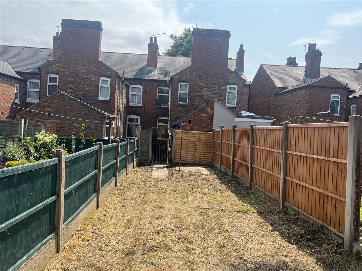 House Scarborough Road in Darlaston