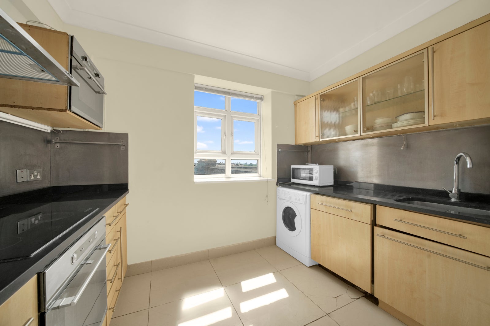 Flat Portsea Place in City of Westminster