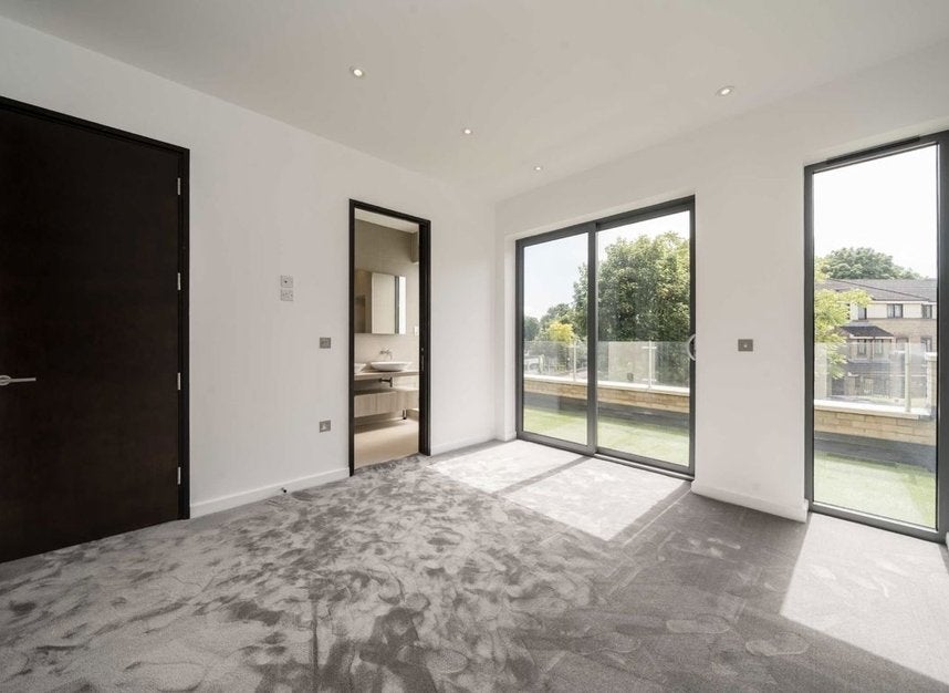 House Gunnersbury Mews in Greater London