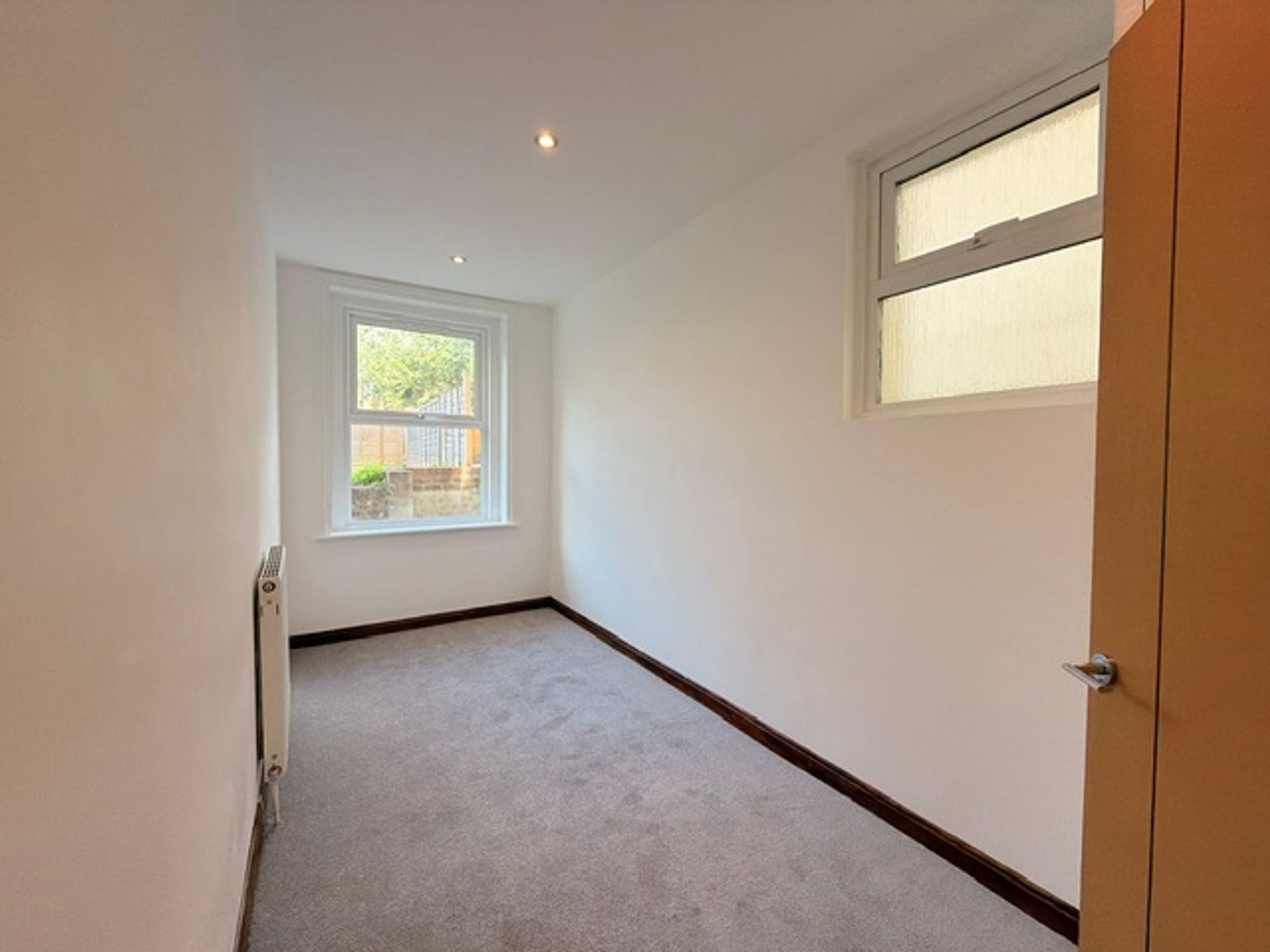 Flat Upper Grosvenor Road in Tunbridge Wells