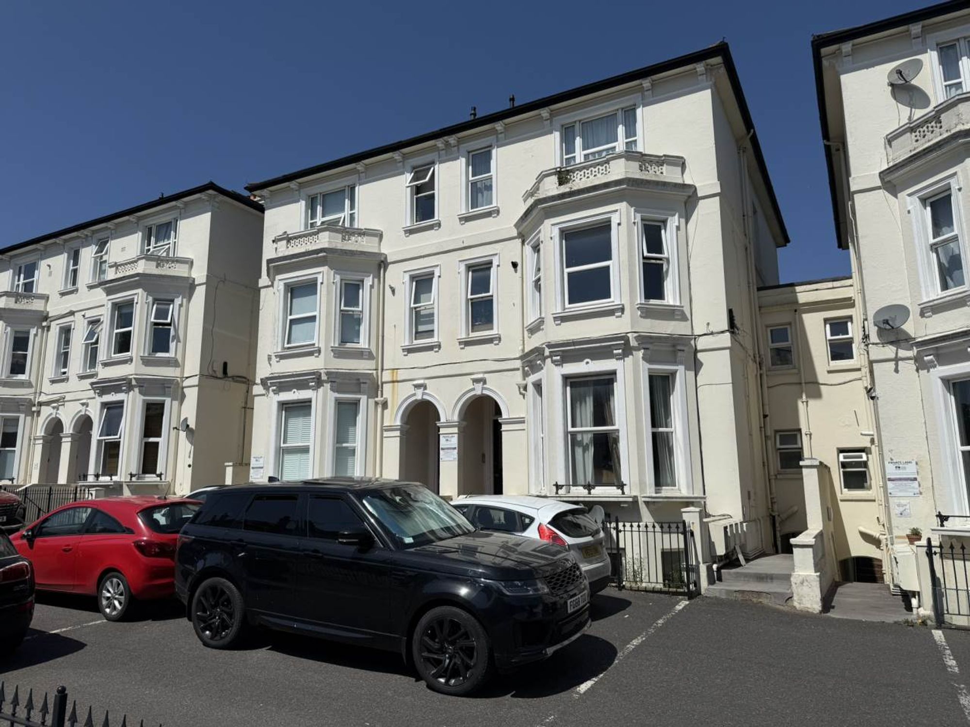 Flat Upper Grosvenor Road in Tunbridge Wells