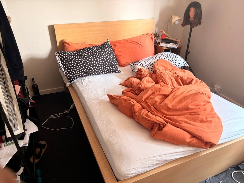 Room Burgess Road in Greater London