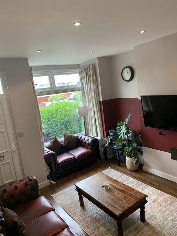 Room Chapel Lane in Leeds
