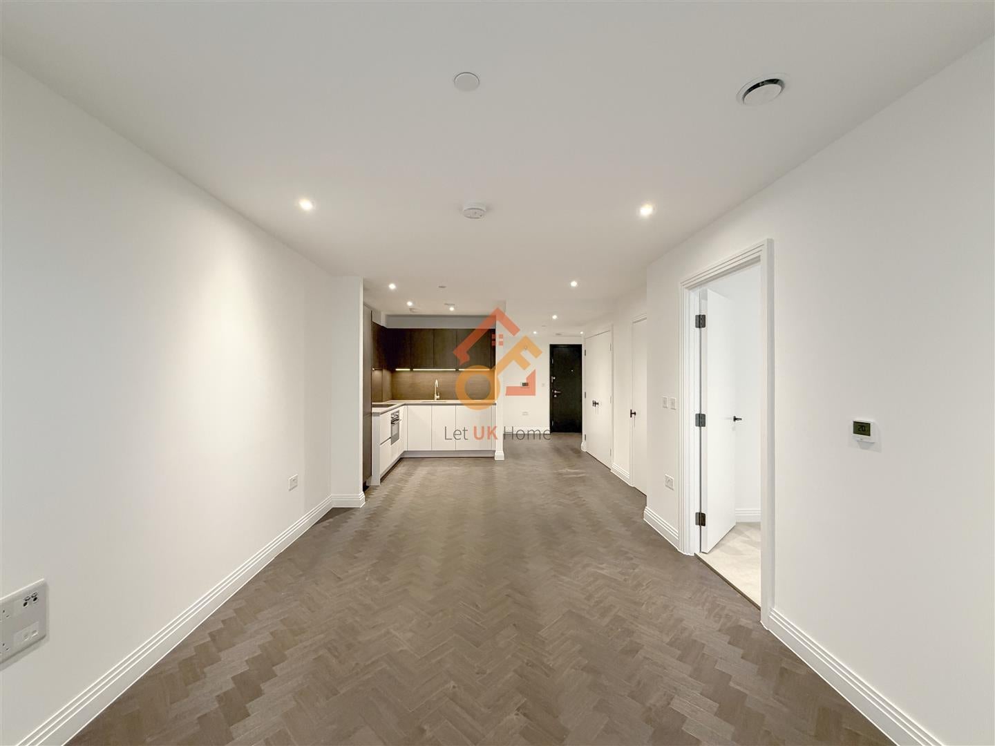 Flat Eden Place in Oxted