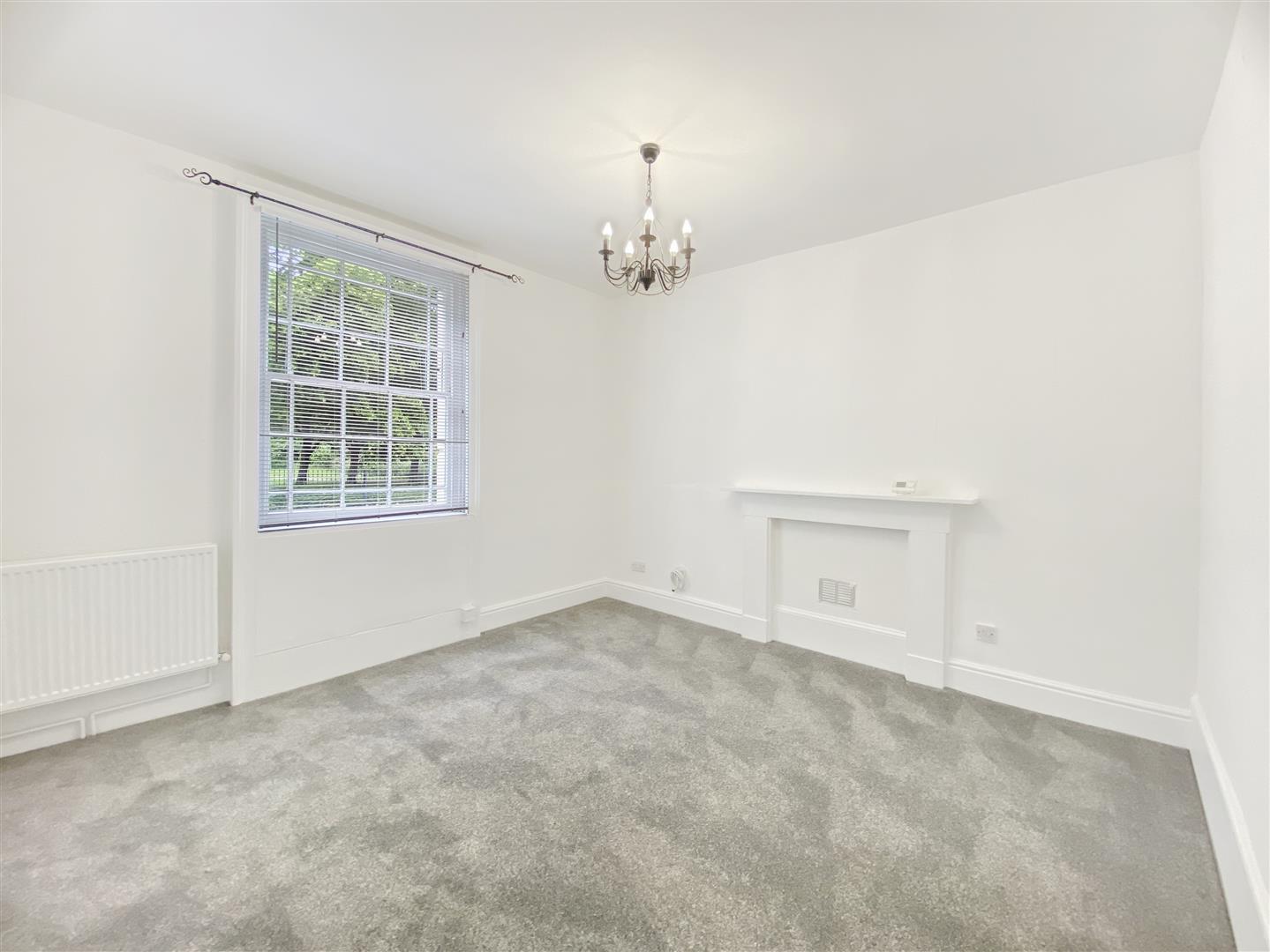 Flat Coggeshall Road in Braintree