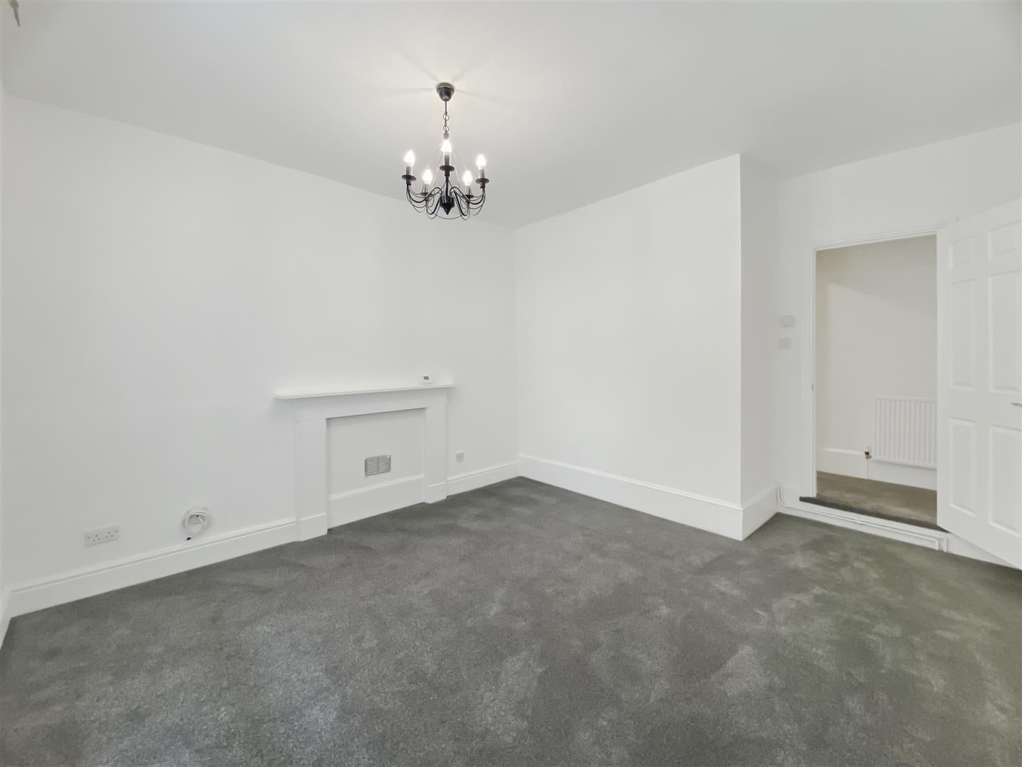 Flat Coggeshall Road in Braintree