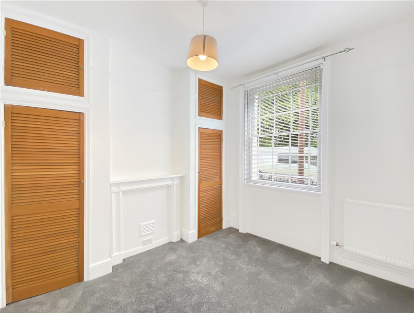 Flat Coggeshall Road in Braintree