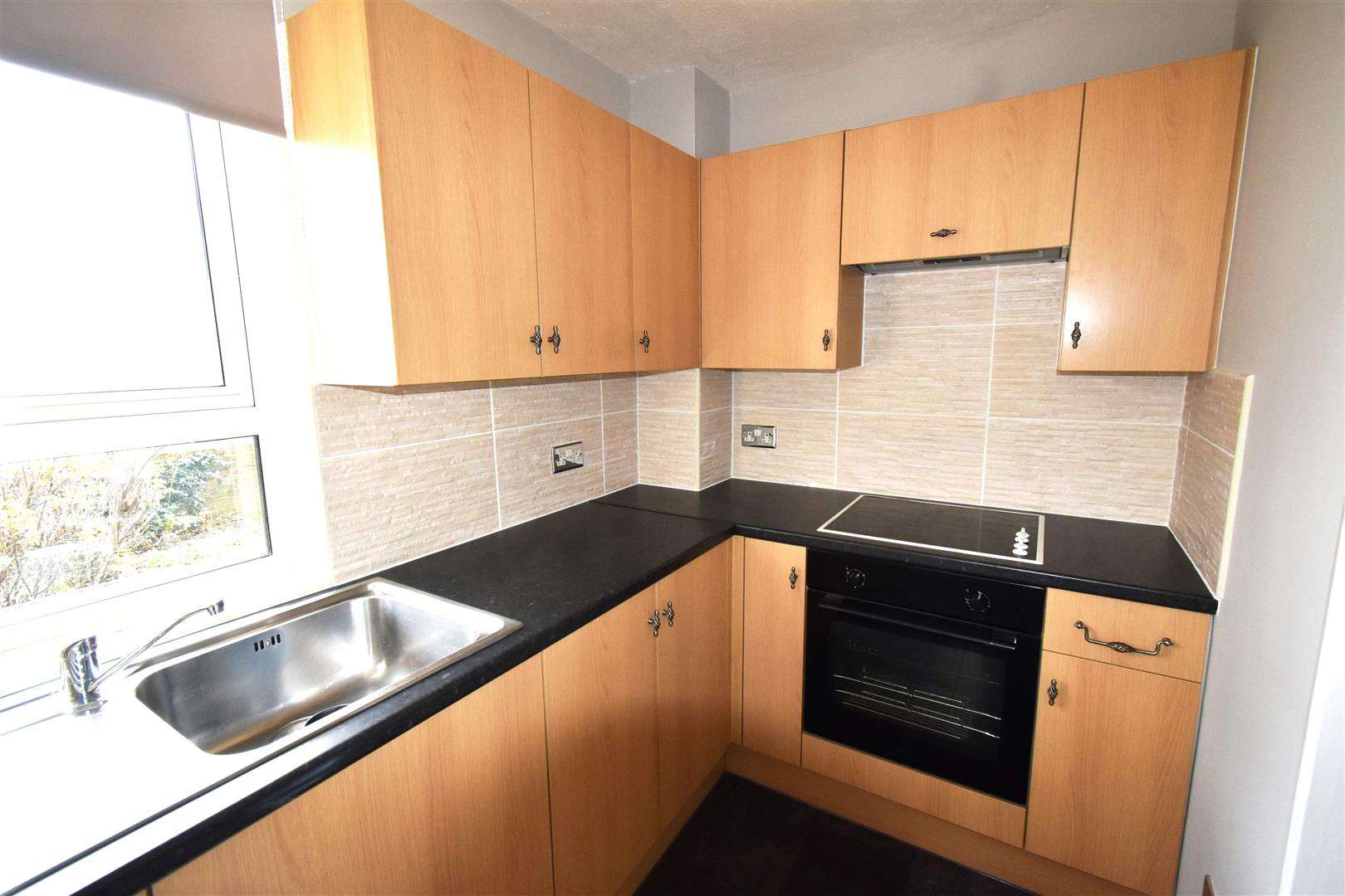Flat Hervey Road in Greater London