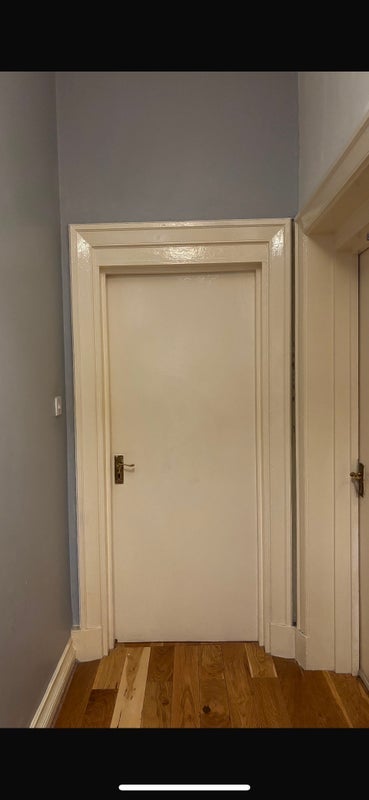 Room Blegborough Road in Greater London