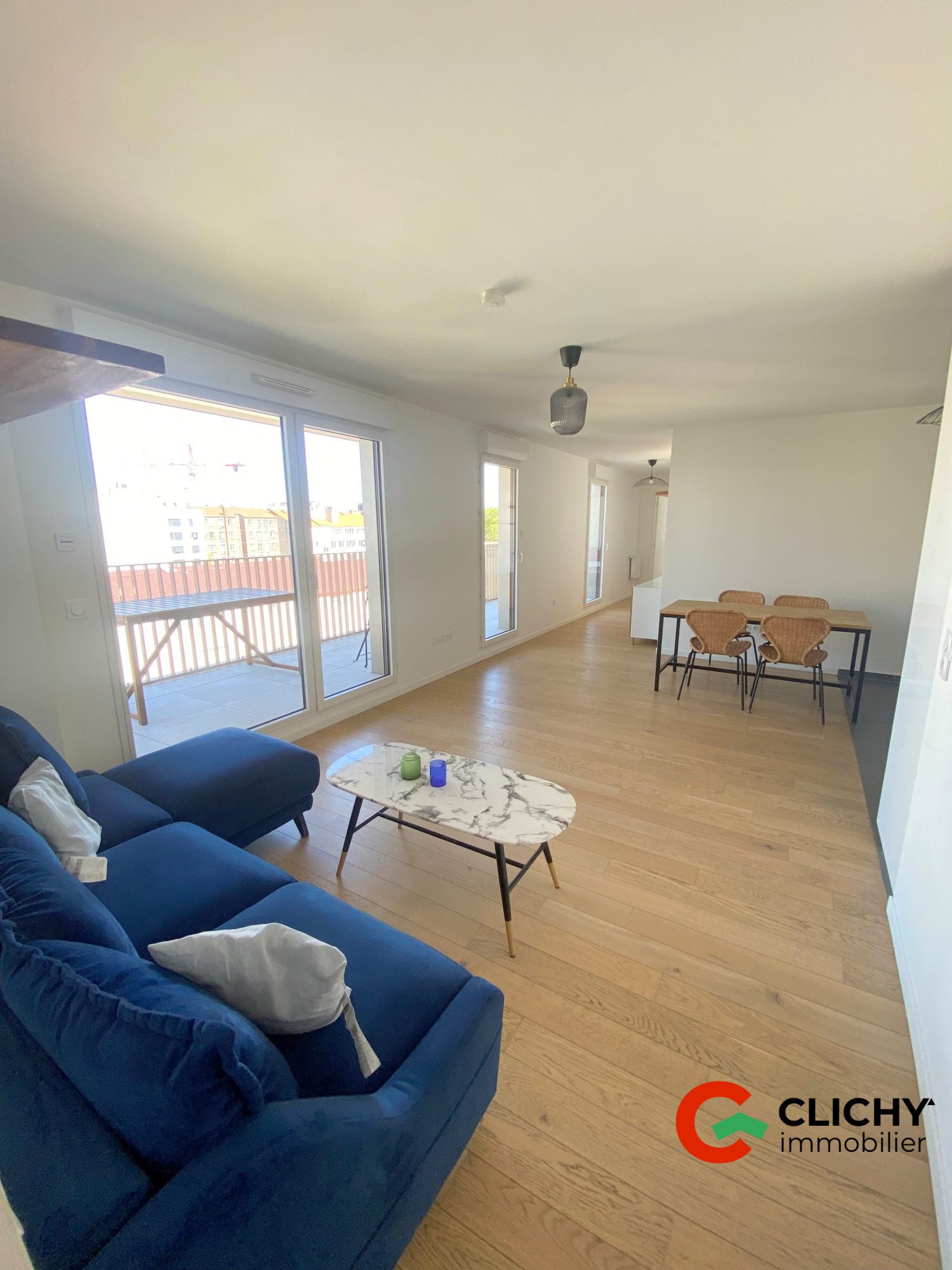 Flat Rue Marguerite Yourcenar in Clichy