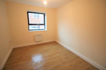 Flat Cateaton Street in Bury