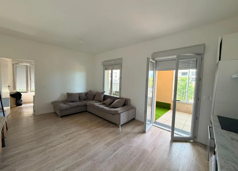 Flat Rue de la Liberté in Grigny