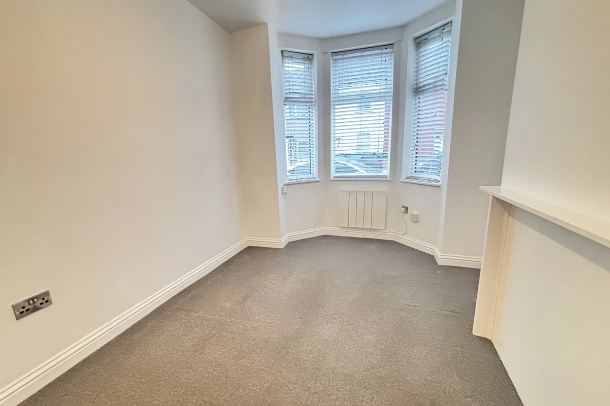 Flat New Street in Rugby