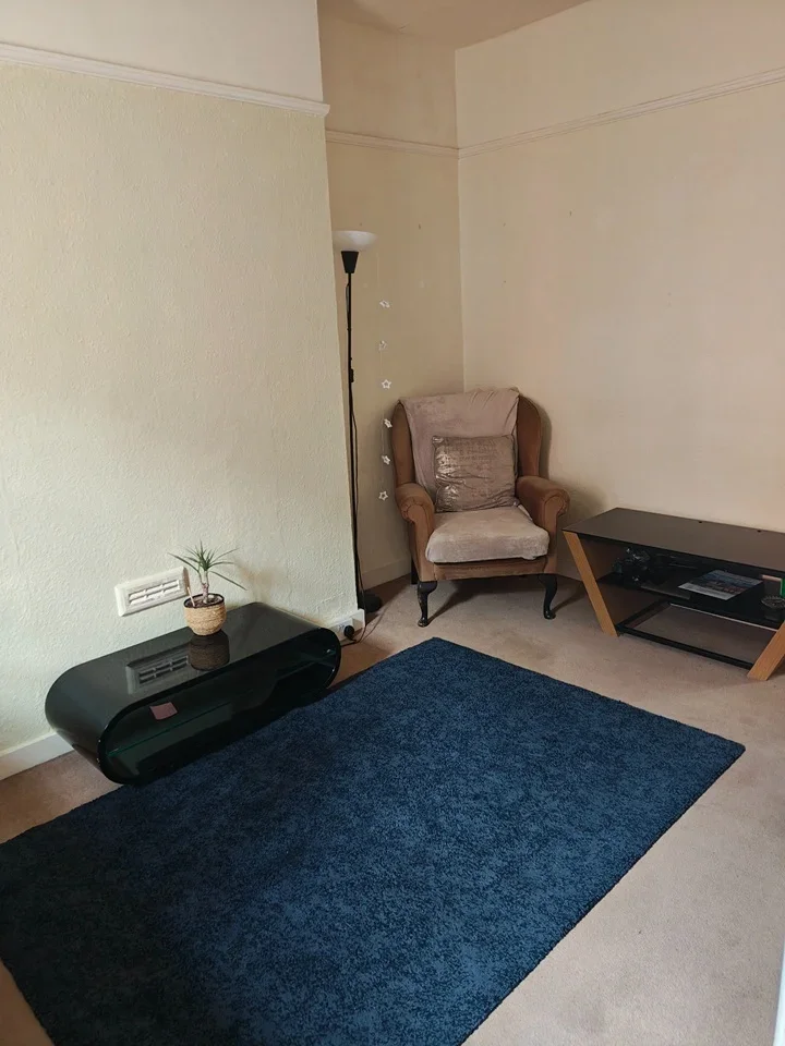 Room Cromwell Avenue in Greater London