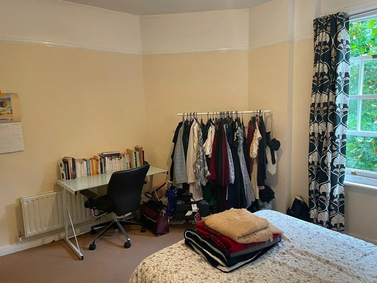 Room Cromwell Avenue in Greater London