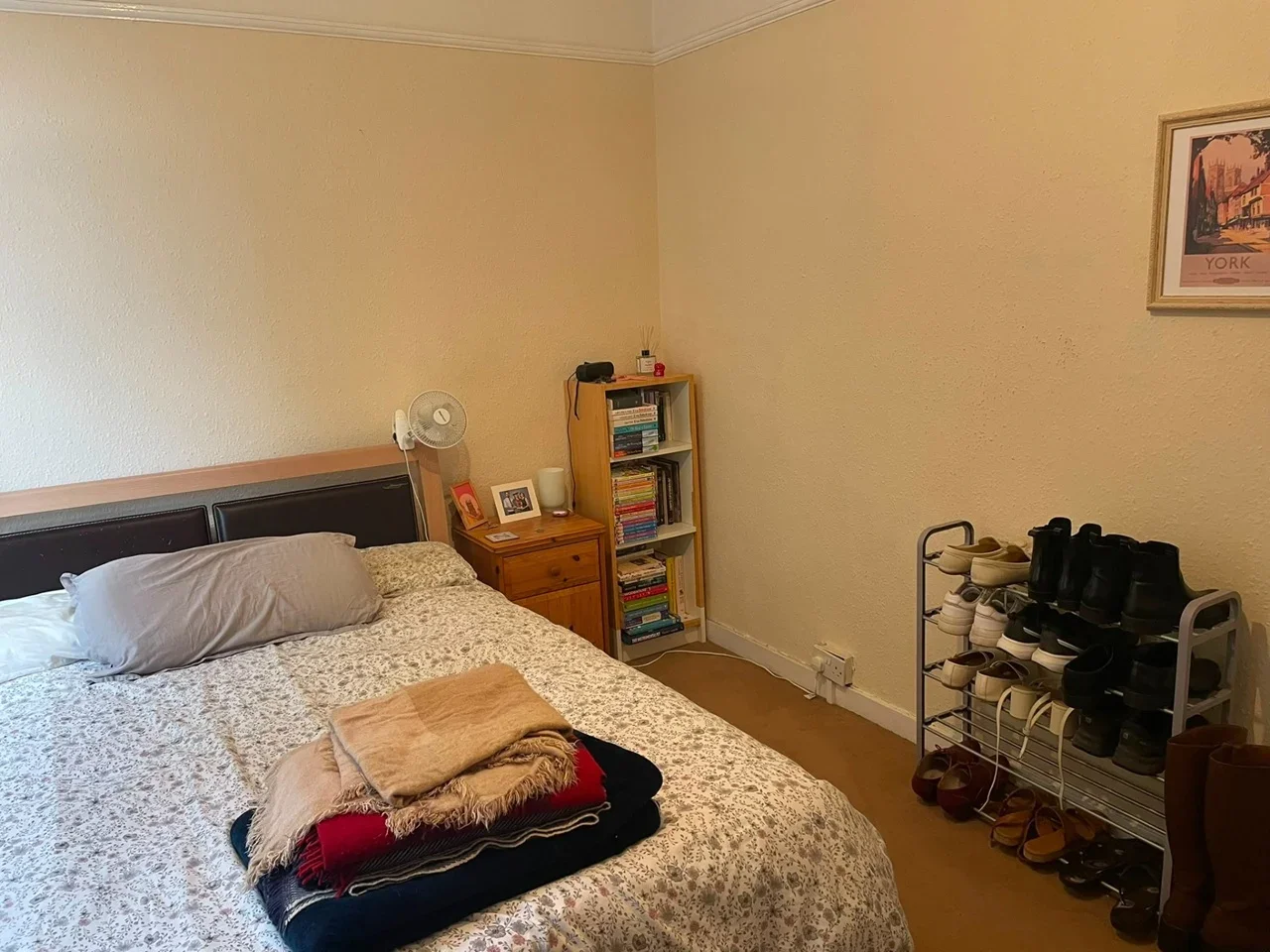 Room Cromwell Avenue in Greater London