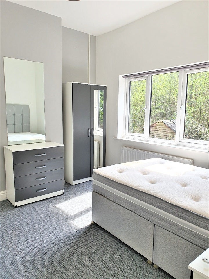 Room Reddicap Hill in Birmingham