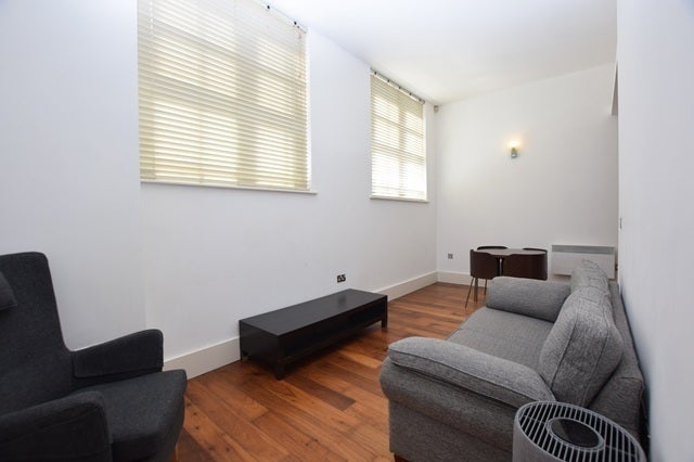 Flat Leopold Square in Sheffield