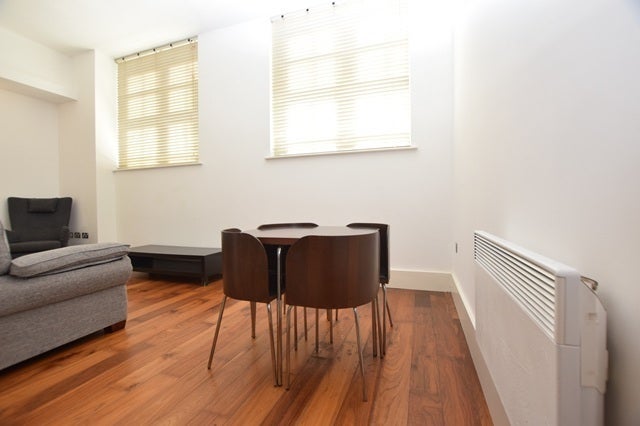 Flat Leopold Square in Sheffield