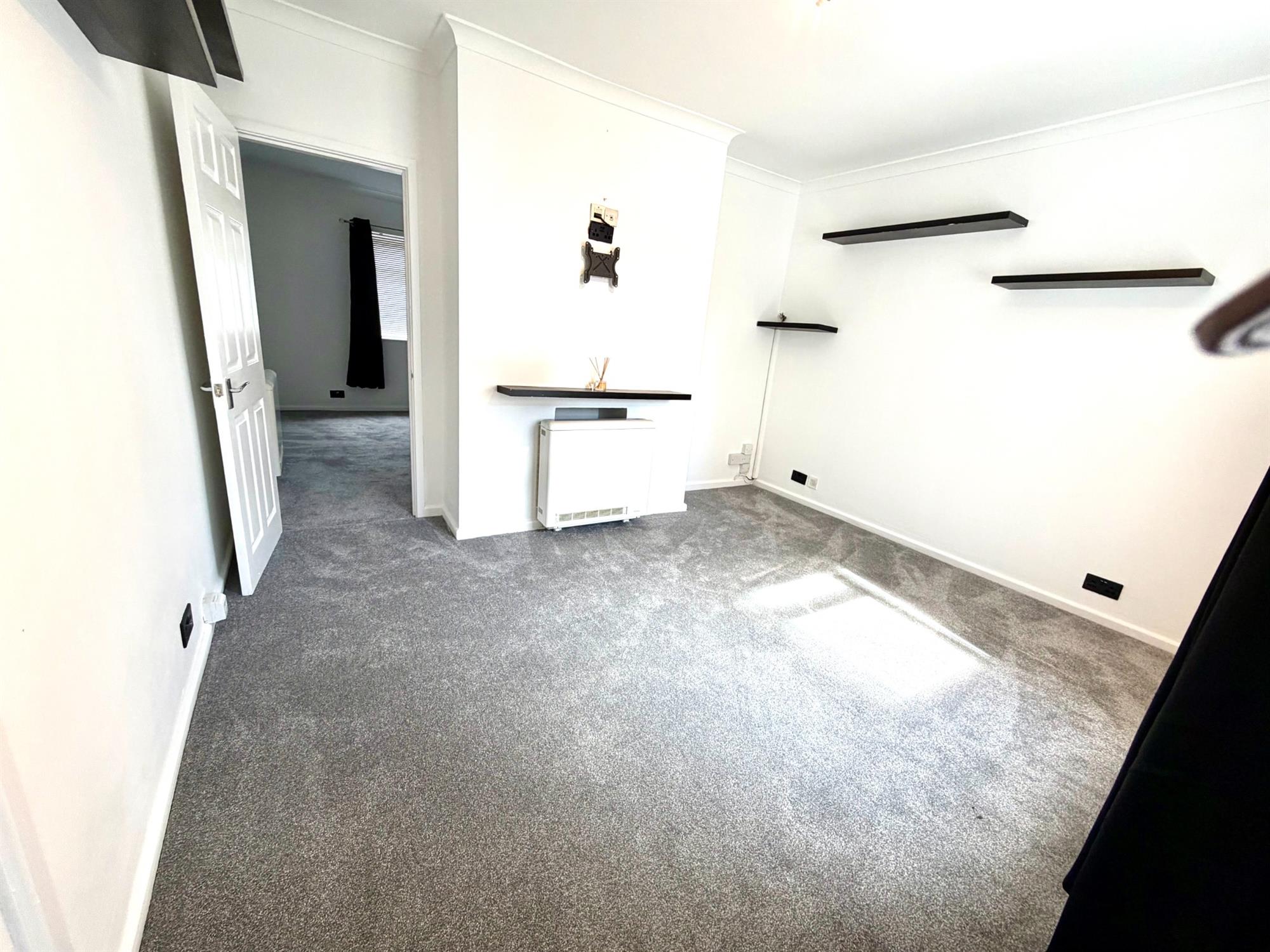 Flat Millbrook Road East in Southampton