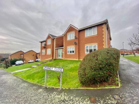 Flat Foxwood Road in North Warwickshire