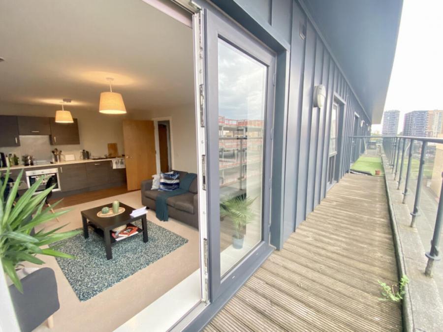 Flat Ordsall Lane in Salford