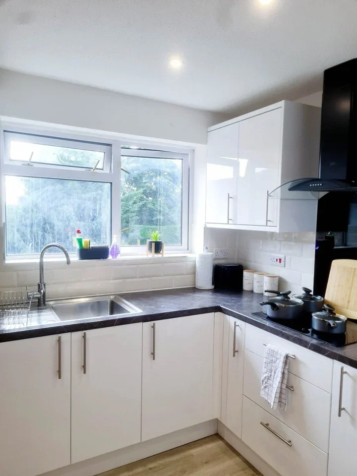 Flat Barnard Road in Chelmsford