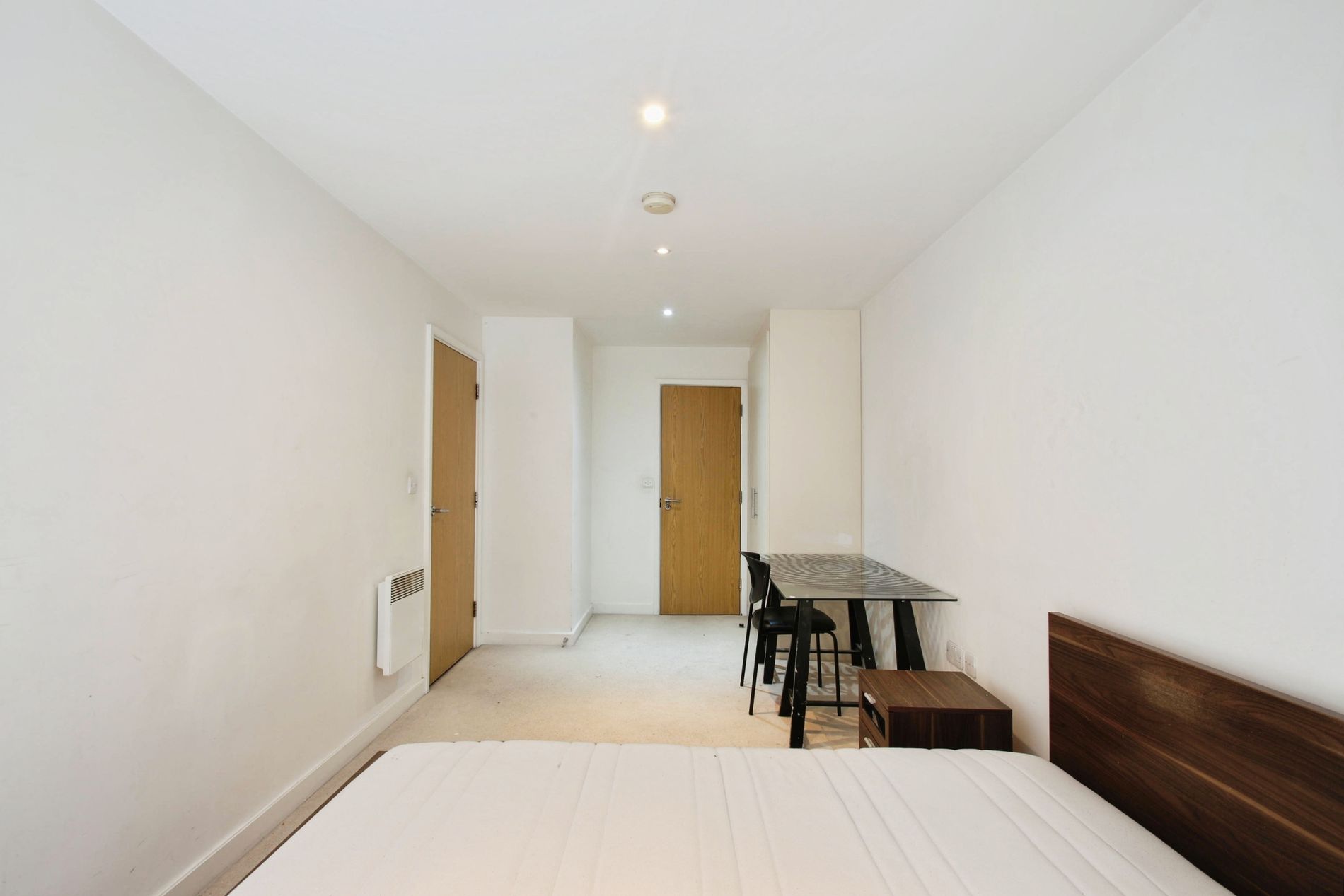 Flat Porters Way in Greater London