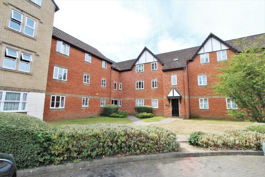 Flat Rembrandt Way in Reading