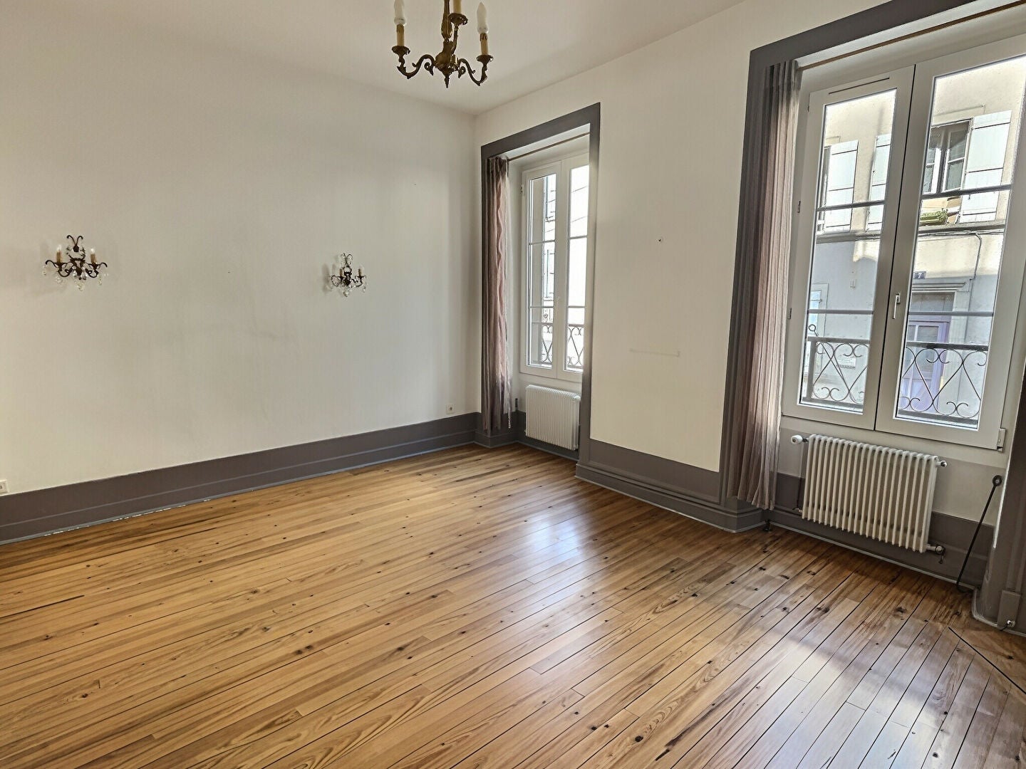Flat Avenue Émile Bouyssou in Figeac
