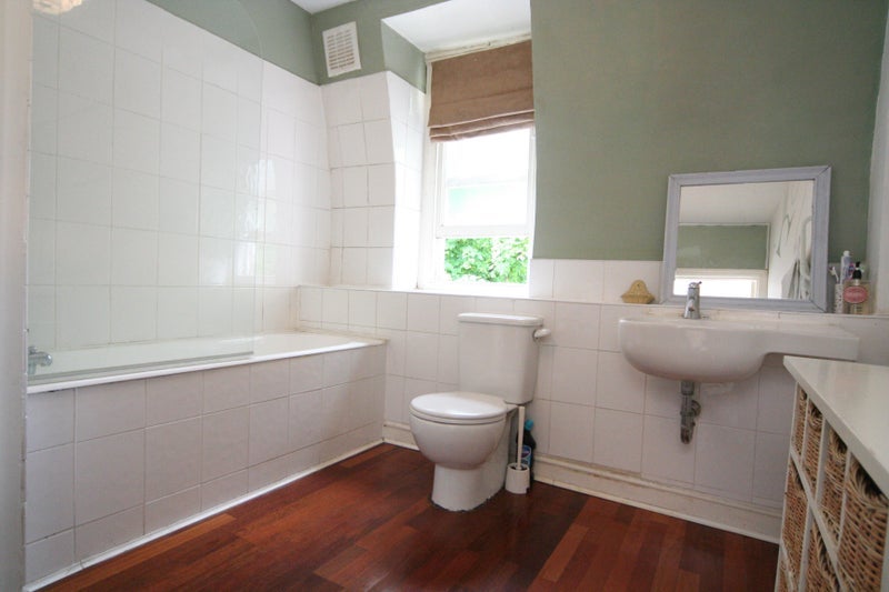 Room Tollington Park in Greater London