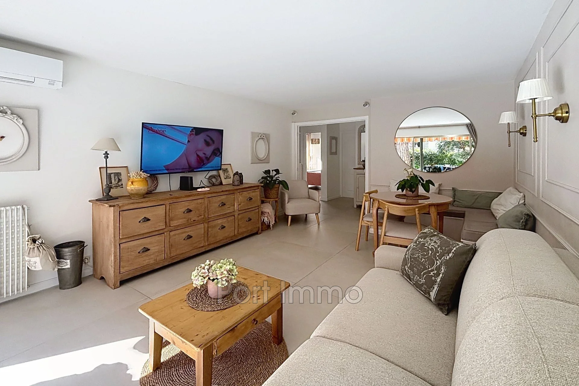 Flat Chemin des Ferrayonnes in Cagnes-sur-Mer