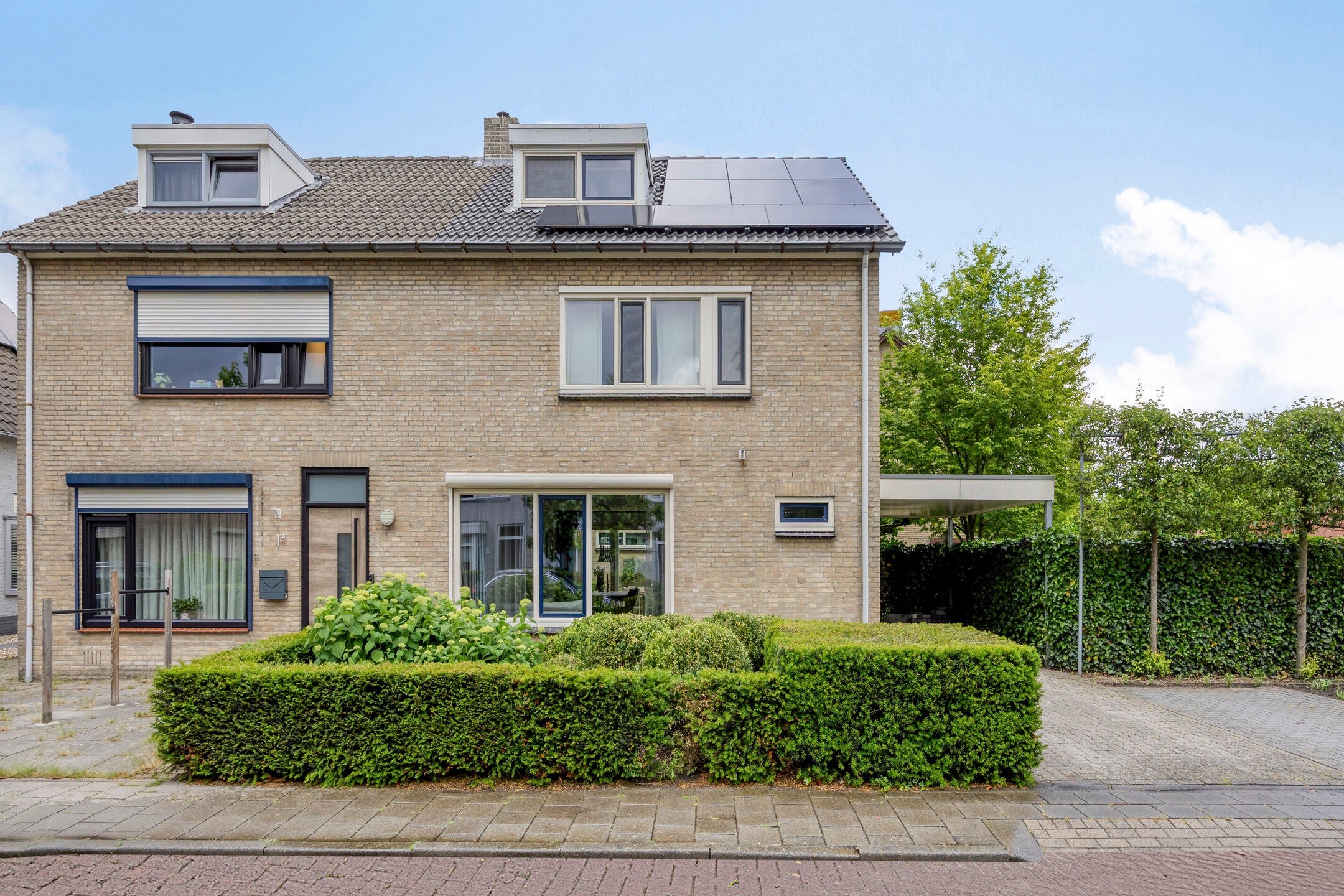 Huis Bernhardstraat 3 in Riel