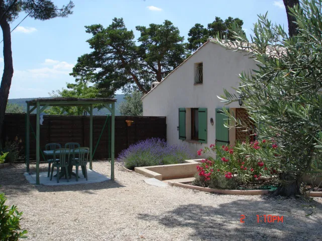House Chemin des Plèches in Esparron-de-Verdon