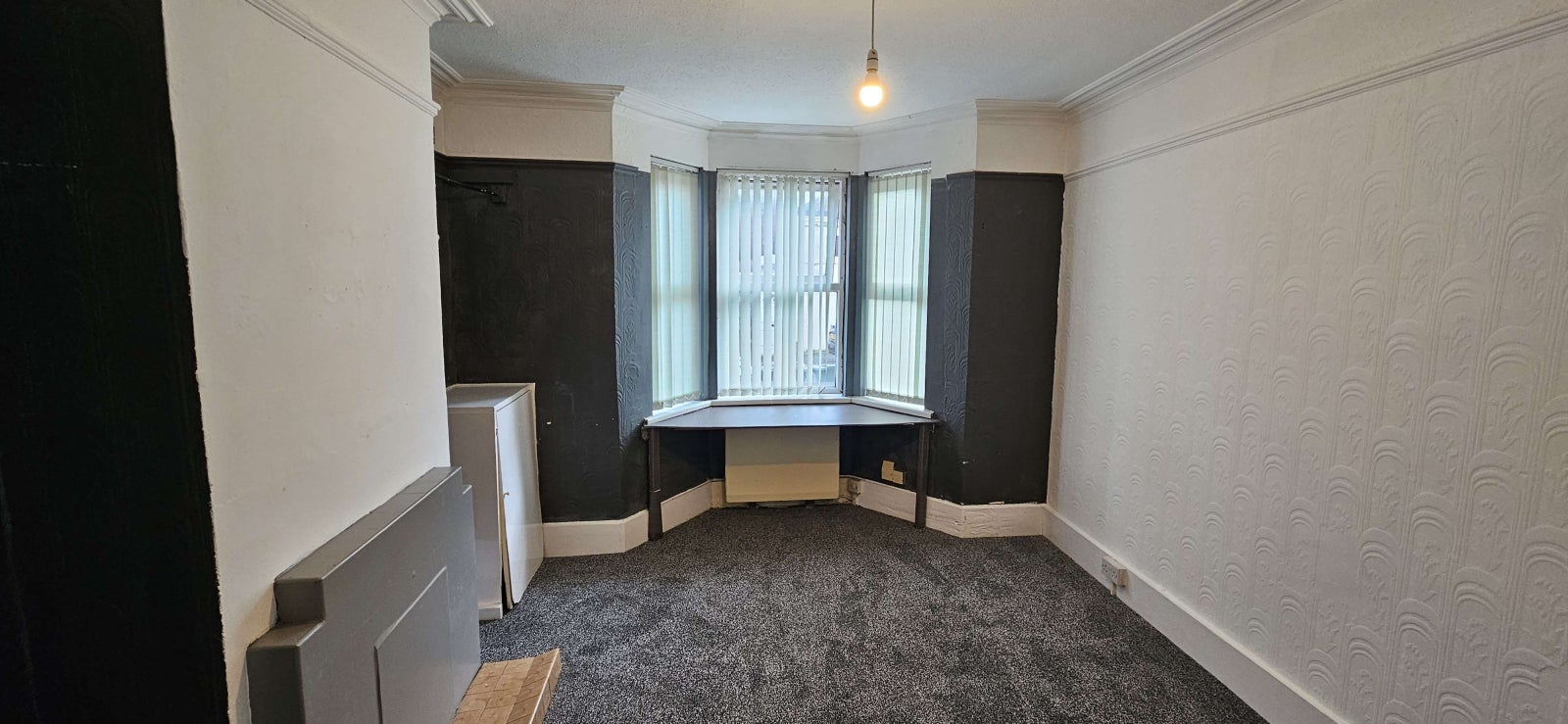 Flat Buxton Road in Luton