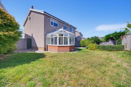 House Millands Close in Newton