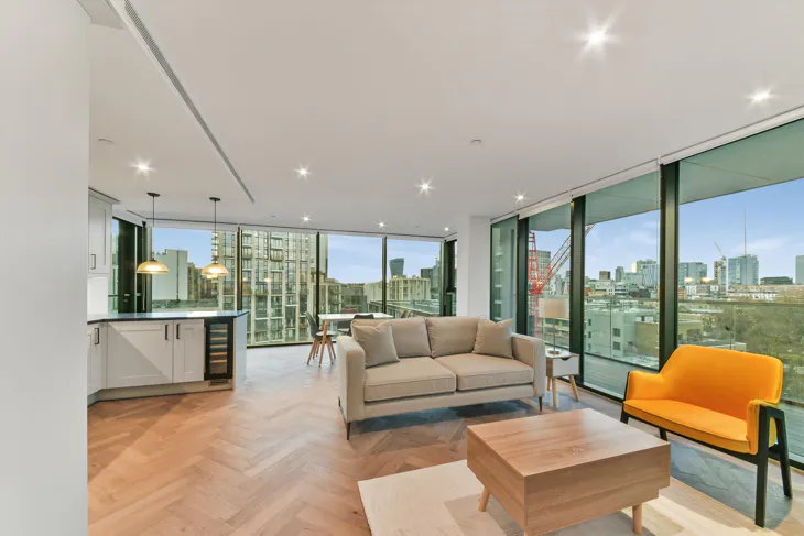Flat Pennington Quay Walk in Greater London