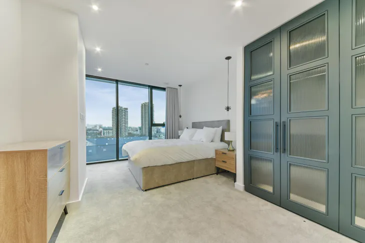 Flat Pennington Quay Walk in Greater London