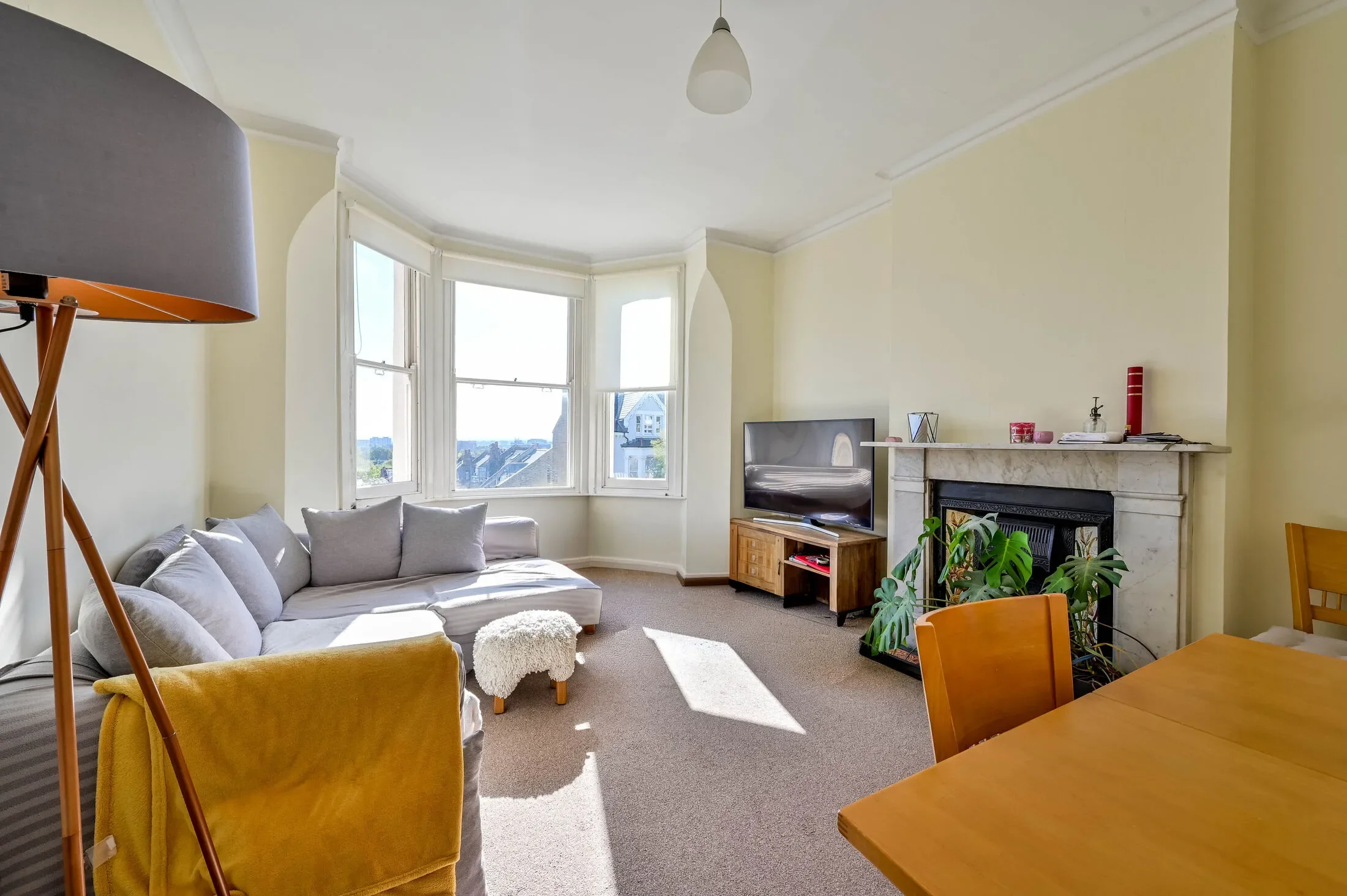 Flat Woodside in Greater London