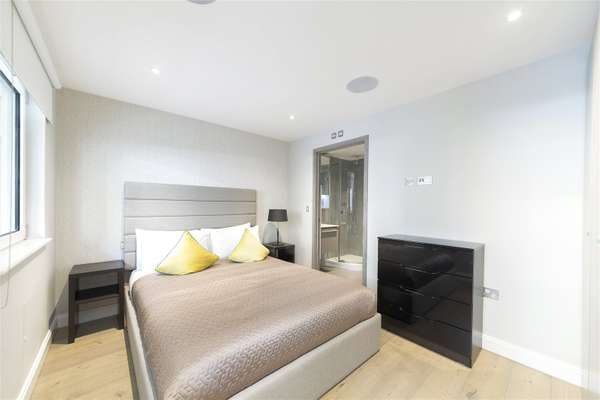 Flat Regency Street in City of Westminster