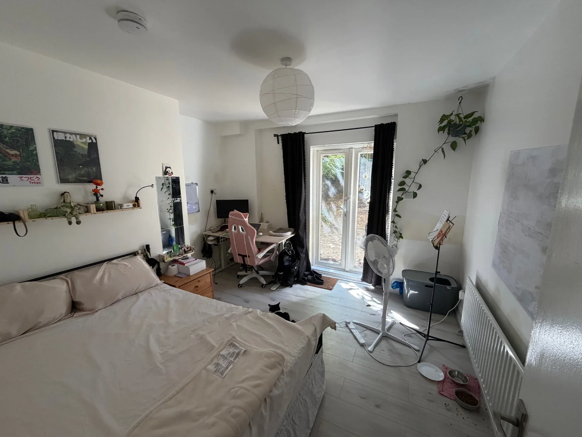 Flat Amhurst Road in Greater London