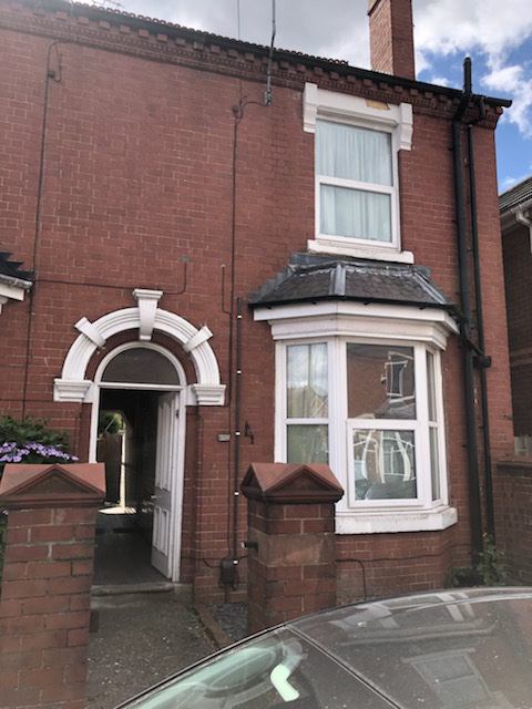 Room Lionfields Road in Wyre Forest