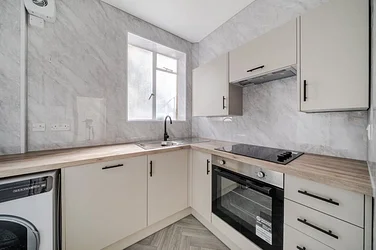 Flat Charleville Road in Greater London