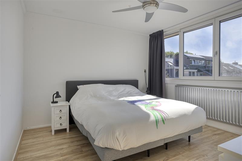 Tussenwoning te koop: Distheen 21, Heerhugowaard