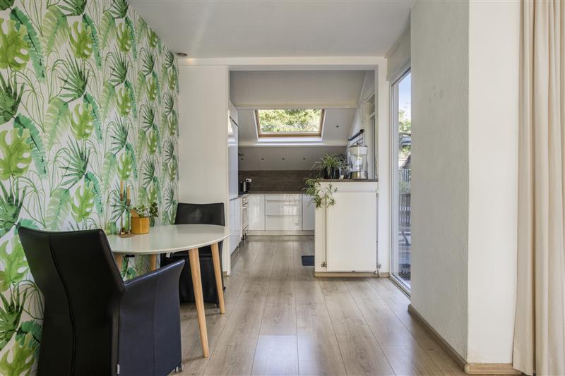 Tussenwoning te koop: Distheen 21, Heerhugowaard