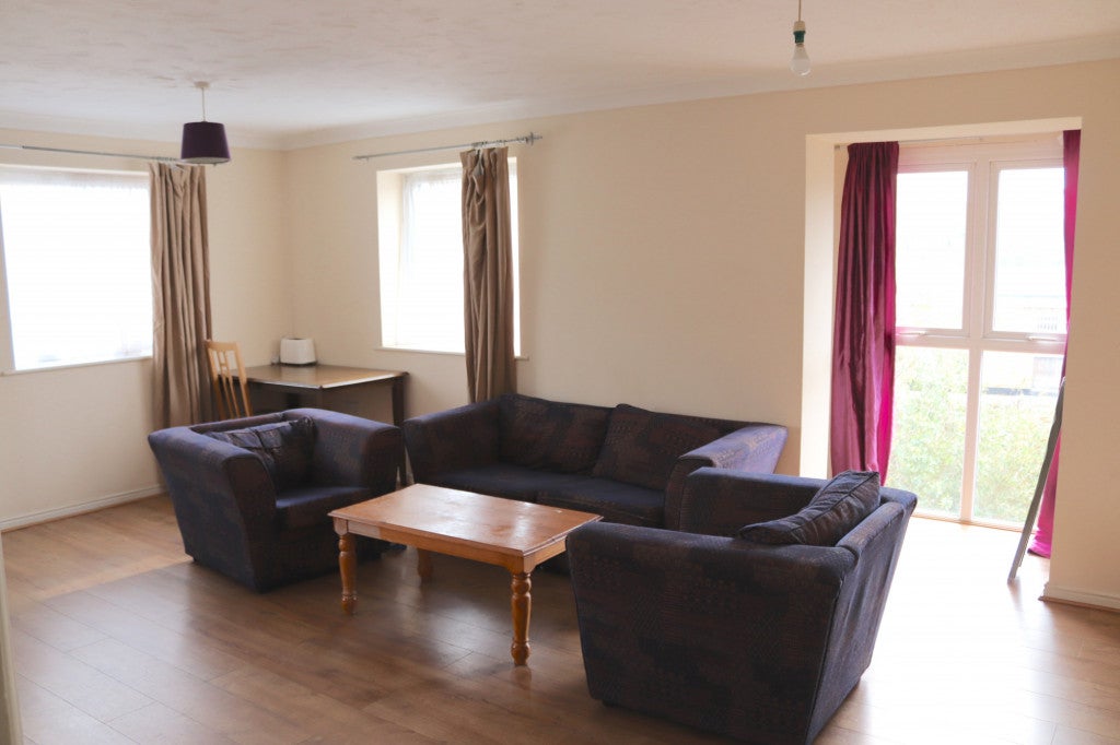 Flat Meachen Road in Colchester