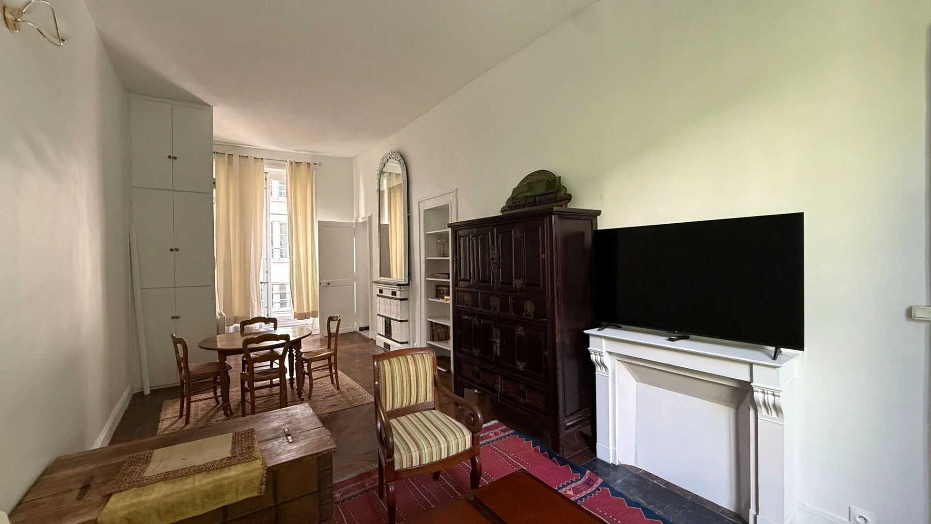 Appartement Rue Saint-Sauveur à Paris
